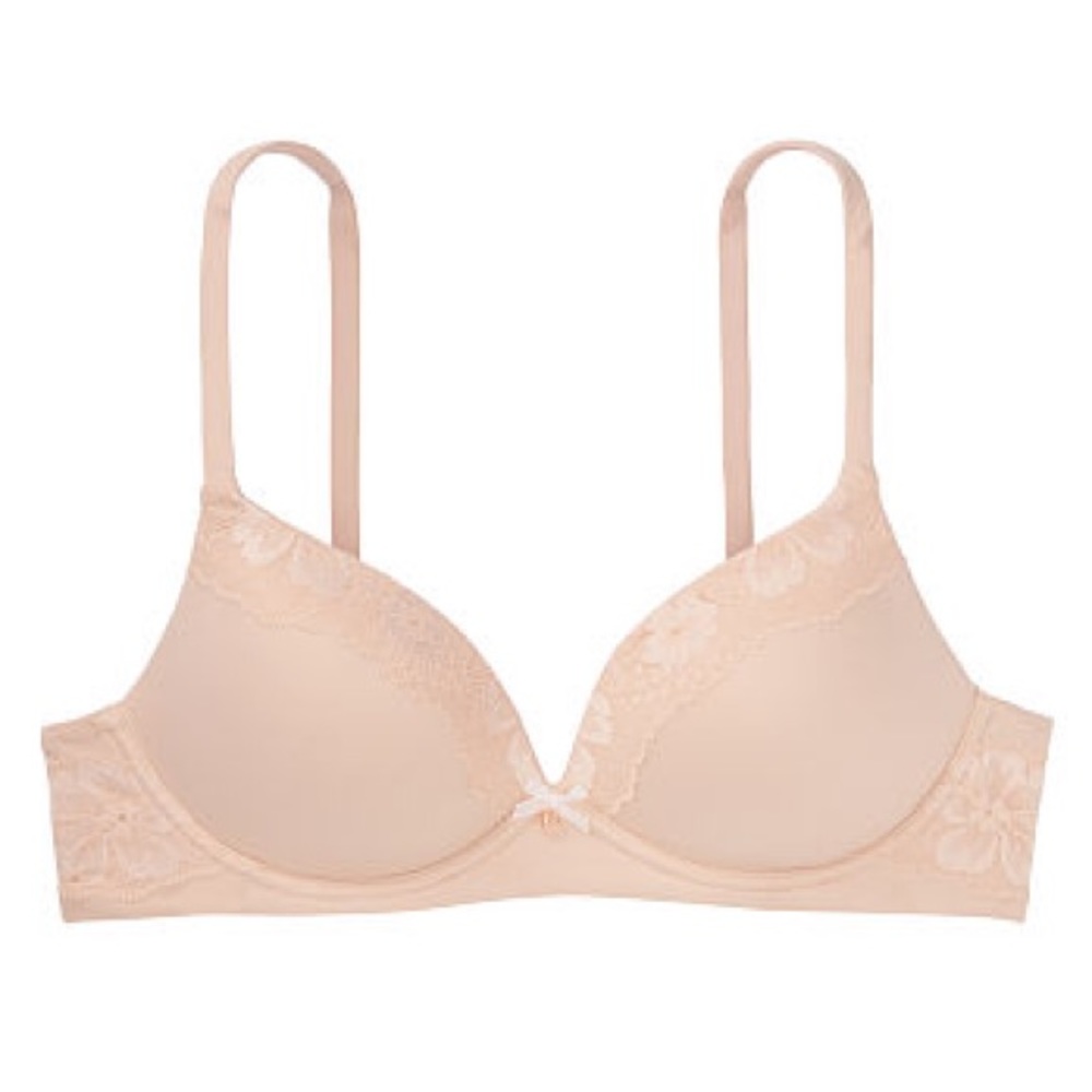 Victoria’s Secret champagne lace wireless bra 34B